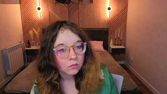 Aleks-caster online show from 05-09-26, 01:20