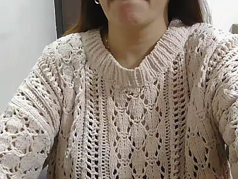 spicy Zara online show from 05-19-26, 04:41