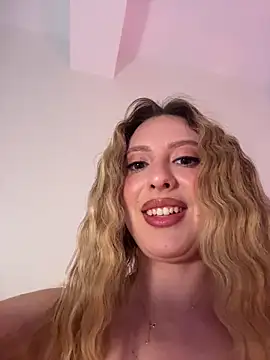 EvaRyen  online show from 04-15-26, 07:58