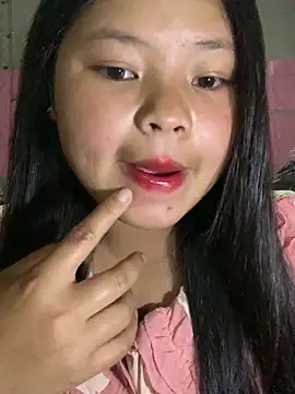 Snapshot of Motminhthoi chatting on 05-24-26, 05:18 Motminhthoi online show from 05-24-26, 05:18