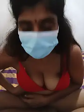 Snapshot of Amisha-35 chatting on 06-14-26, 02:24 Amisha-35 online show from 06-14-26, 02:24
