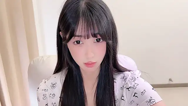 Snapshot of xiaooyee chatting on 05-09-26, 01:25 xiaooyee online show from 05-09-26, 01:25