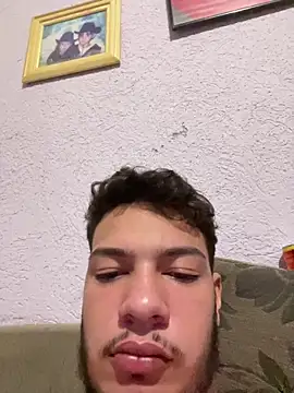 Jhonnylaionsousa online show from 03-17-26, 06:27