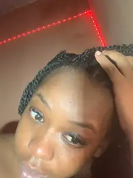 Caramel Beauty online show from 04-30-26, 09:16