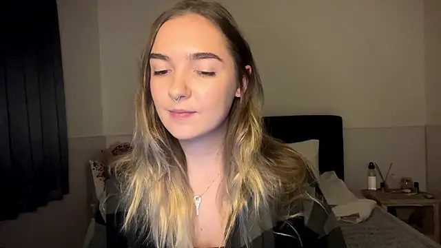 RoxyWet online show from 07-26-26, 02:46