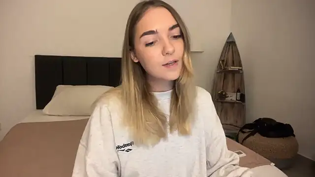 RoxyWet online show from 04-02-26, 01:29