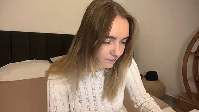 RoxyWet online show from 04-07-26, 01:35