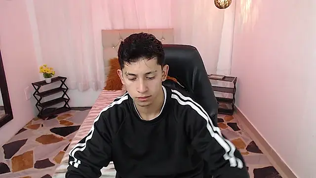 Kei 23 online show from 04-01-26, 12:06