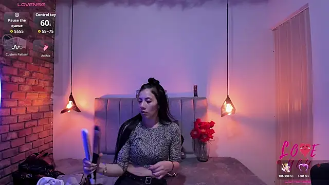 Abril Fox   online show from 04-18-26, 07:40