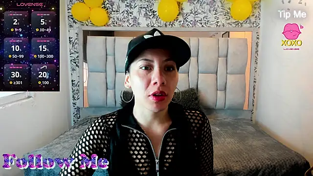 Abril Fox   online show from 06-22-26, 12:13
