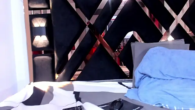 dajacatt online show from 03-31-26, 06:48