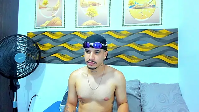 Leon Hotx online show from 05-01-26, 07:30