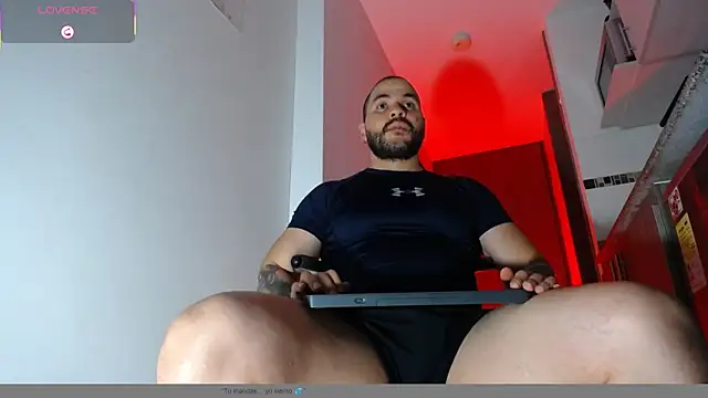 Snapshot of Axel_Dominus chatting on 05-14-26, 01:24 Axel Dominus online show from 05-14-26, 01:24