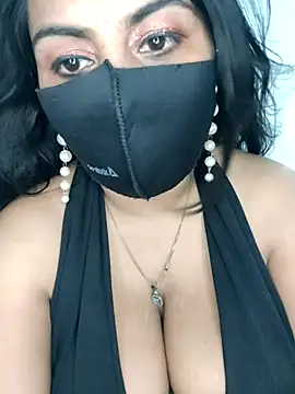 hot8178 online show from 04-18-26, 06:49