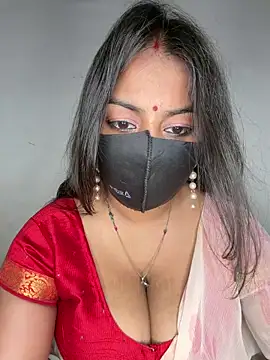 Snapshot of hot8178 chatting on 05-22-26, 06:00 hot8178 online show from 05-22-26, 06:00