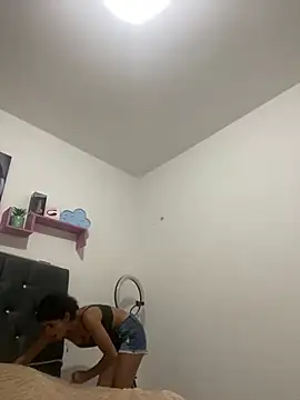 LINDA EF online show from 04-11-26, 12:31