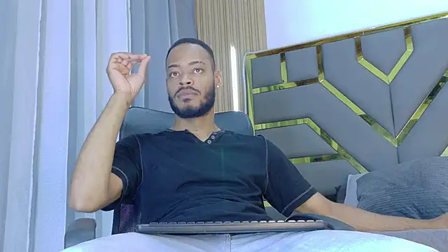 Oliver bigblack cock online show from 03-16-26, 06:32