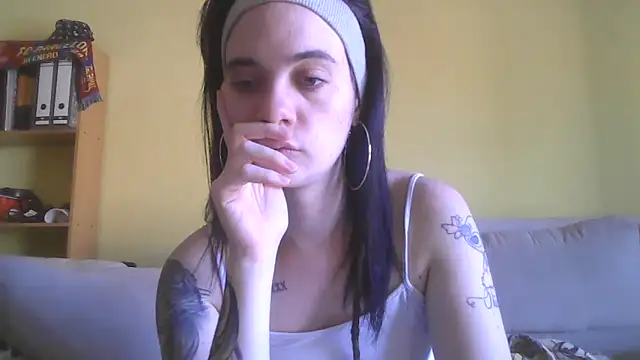 Snapshot of anastasia-evans chatting on 04-15-26, 10:54 anastasia-evans online show from 04-15-26, 10:54