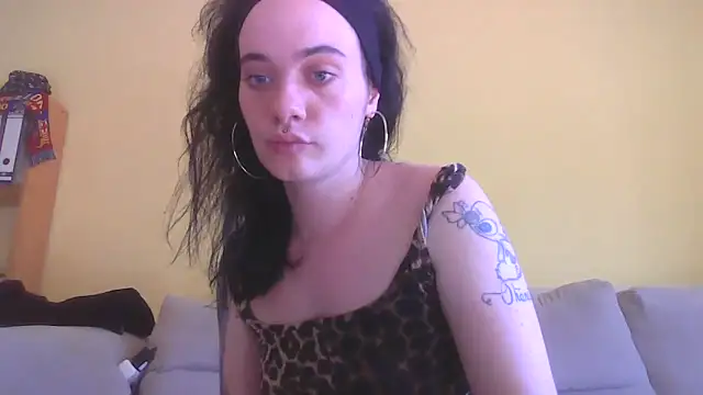Snapshot of anastasia-evans chatting on 04-20-26, 04:30 anastasia-evans online show from 04-20-26, 04:30