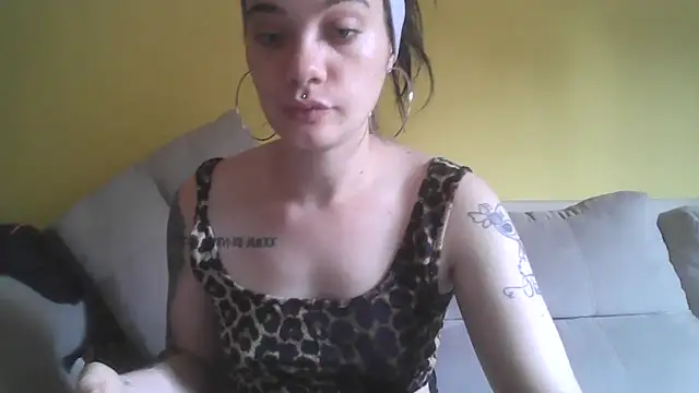 Snapshot of anastasia-evans chatting on 04-29-26, 01:04 anastasia-evans online show from 04-29-26, 01:04
