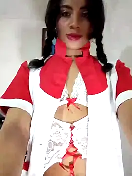 KattyBerryX online show from 04-11-26, 06:11