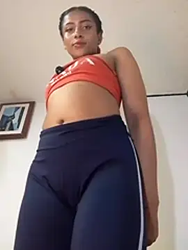 Snapshot of KattyBerryX chatting on 06-24-26, 07:33 KattyBerryX online show from 06-24-26, 07:33