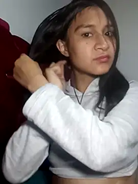 Snapshot of KarolaMendez chatting on 06-16-26, 12:21 KarolaMendez online show from 06-16-26, 12:21