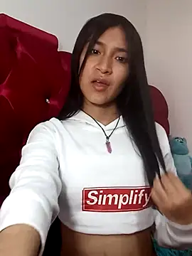 Snapshot of KarolaMendez chatting on 04-08-26, 05:47 KarolaMendez online show from 04-08-26, 05:47