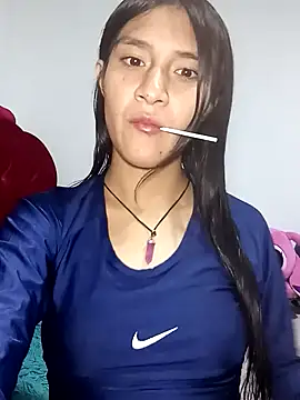 Snapshot of KarolaMendez chatting on 07-04-26, 11:53 KarolaMendez online show from 07-04-26, 11:53