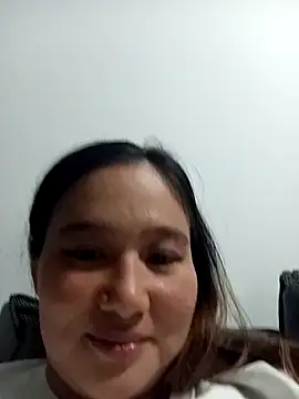 Snapshot of Brittany_G chatting on 04-17-26, 05:21 Brittany G online show from 04-17-26, 05:21