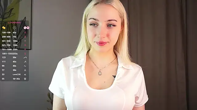 Lynnelsu online show from 04-14-26, 09:53