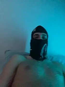 Snapshot of hardboii00 chatting on 04-10-26, 10:06 hardboii00 online show from 04-10-26, 10:06