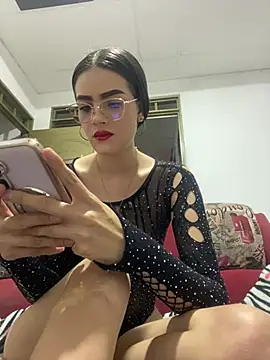 Snapshot of isabella-hot12 chatting on 03-28-26, 11:39 isabella-hot12 online show from 03-28-26, 11:39