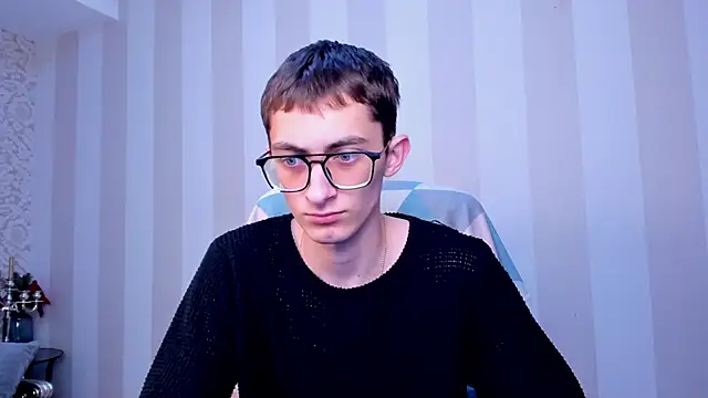 RonBevs online show from 05-21-26, 07:44