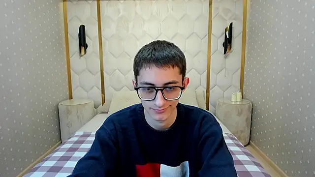 RonBevs online show from 05-13-26, 07:32
