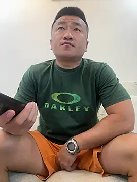 Cunzhangshibage02 online show from 04-21-26, 11:33