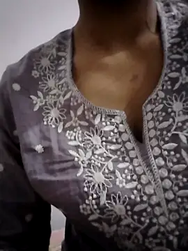 Tasty Cherry online show from 04-07-26, 09:05