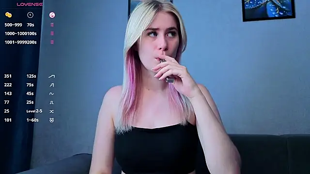 ivygenesis online show from 06-18-26, 03:49