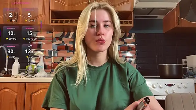 ivygenesis online show from 03-26-26, 04:49