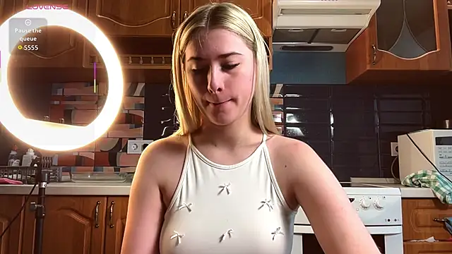 ivygenesis online show from 04-15-26, 05:13