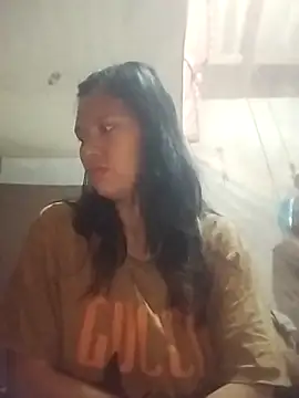 Snapshot of Lanin-i chatting on 03-18-26, 11:48 Lanin-i online show from 03-18-26, 11:48