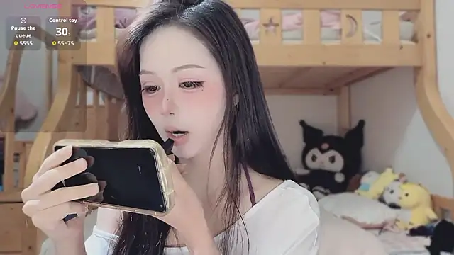 Gaga2077 online show from 04-25-26, 04:04