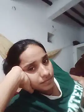 Snapshot of Sonal-rani chatting on 05-20-26, 04:48 Sonal-rani online show from 05-20-26, 04:48