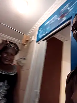 Snapshot of midsized71 chatting on 03-12-26, 11:25 midsized71 online show from 03-12-26, 11:25