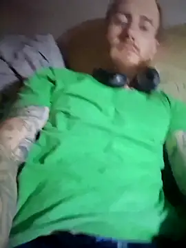 redandjuicy online show from 04-15-26, 04:51