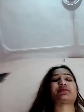 Snapshot of saniya_008 chatting on 05-14-26, 11:29 saniya 008 online show from 05-14-26, 11:29