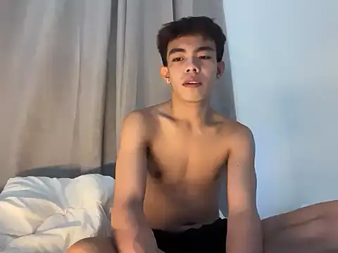 hottasianboy online show from 03-21-26, 06:47