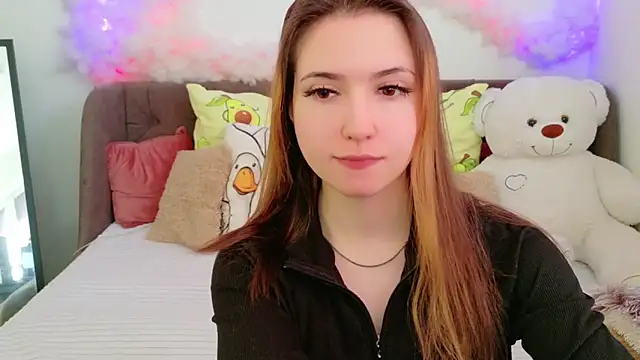 Snapshot of LeenMoonie chatting on 04-18-26, 08:16 LeenMoonie online show from 04-18-26, 08:16