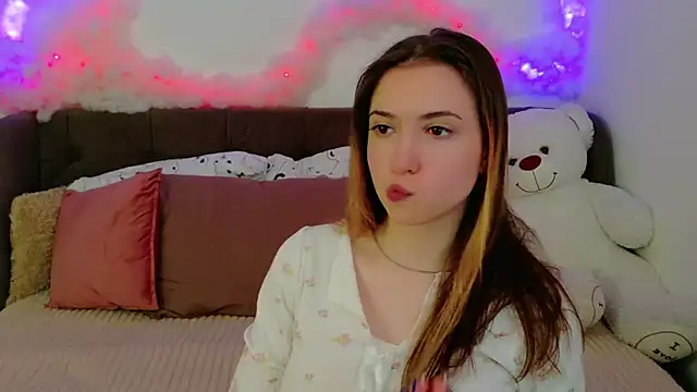 LeenMoonie online show from 07-12-26, 08:48