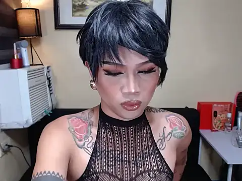 DazzlingroseHorsecock online show from 06-12-26, 10:46